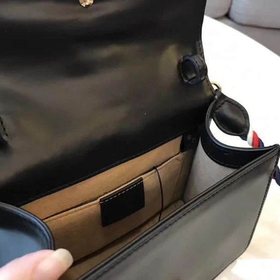 First bag ru Gucci Sylvie 0805